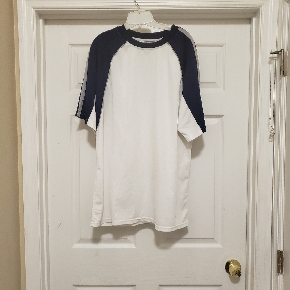 Michael  Austin  men tee